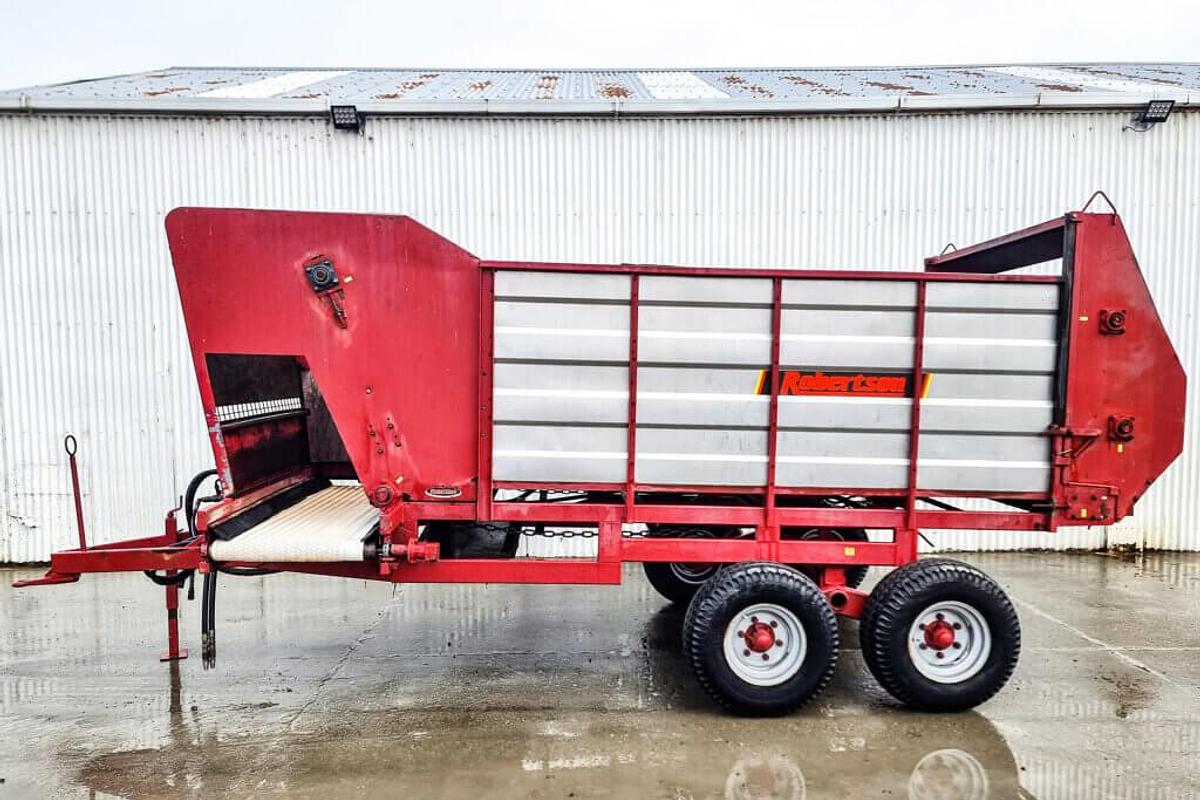Used Robertson SF850 Silage Wagon / Combo Muckspreader