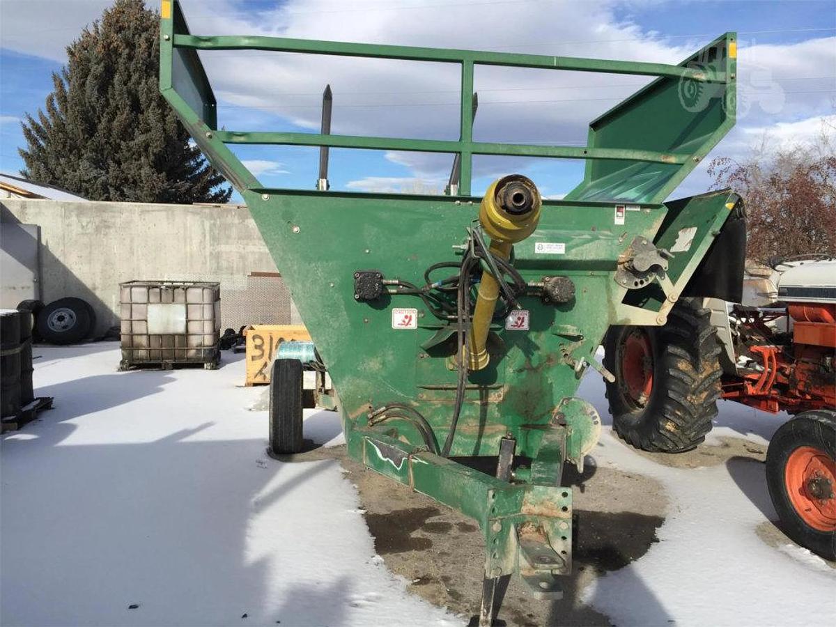 Used BALE KING VORTEX 2000