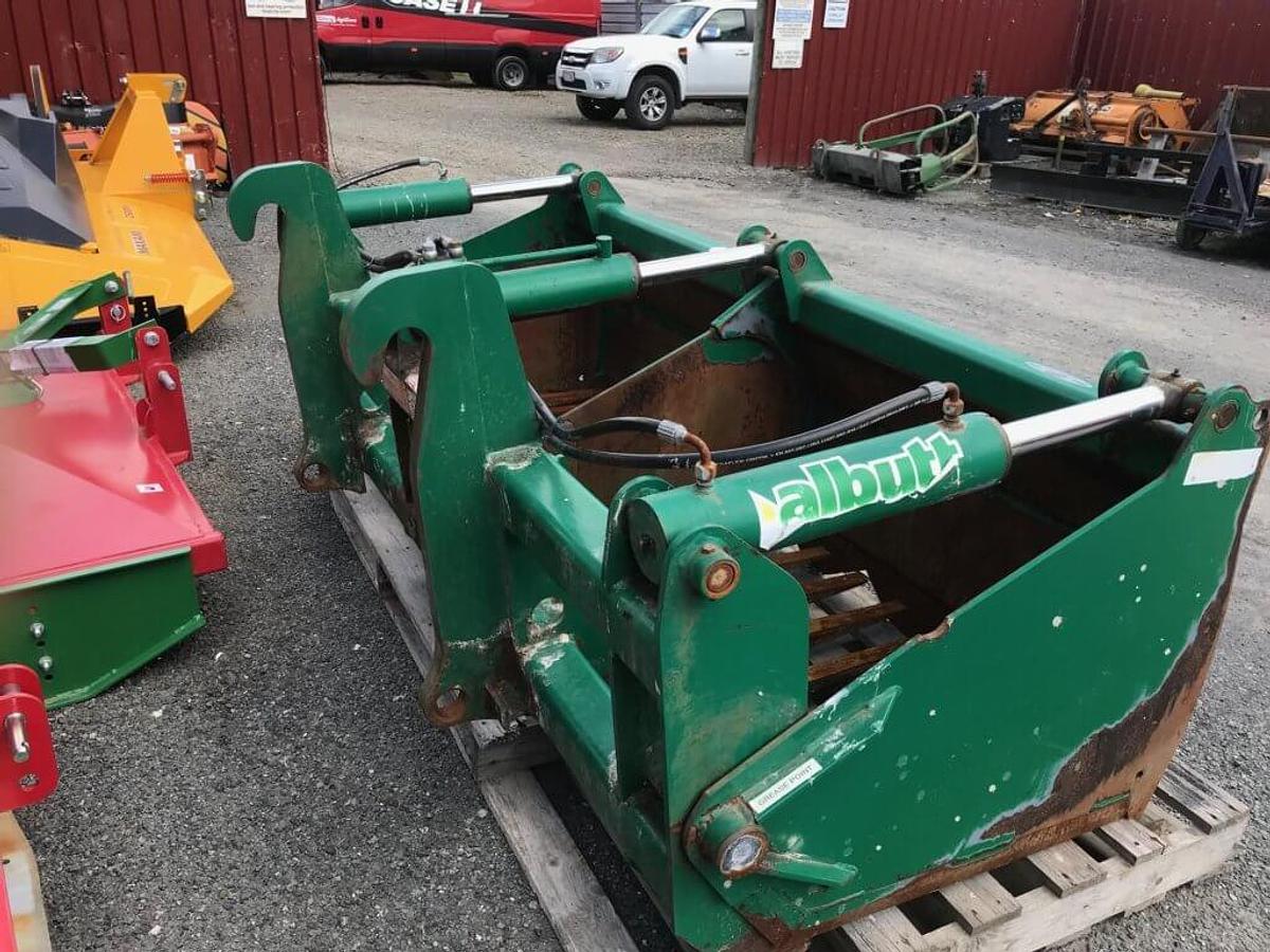 Used 2016 Albutt Shear grab 2.2m Silage