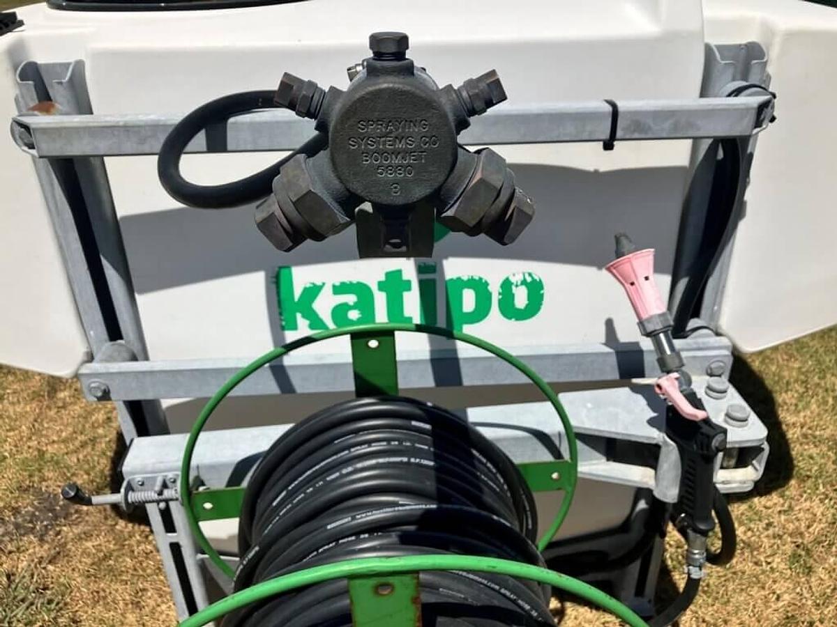 Used Hustler 650 Katipo Sprayer