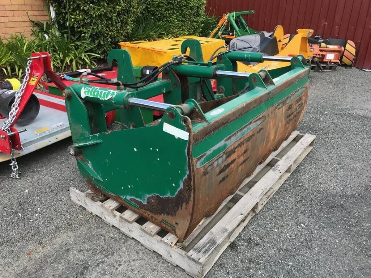 Used 2016 Albutt Shear grab 2.2m Silage