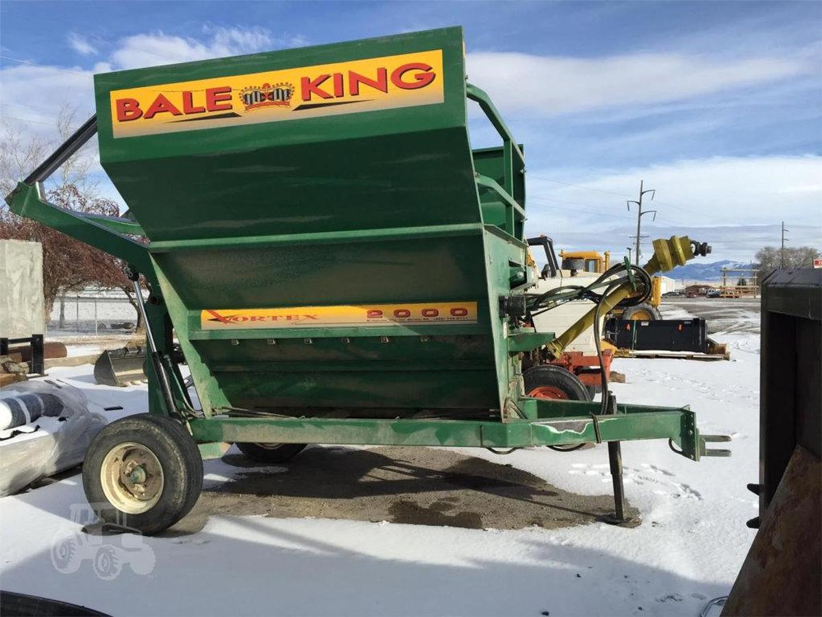 Used BALE KING VORTEX 2000