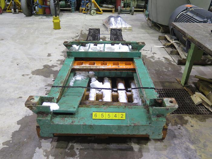 Used BLACK CLAWSON TAIL CUTTER HYDRAULIC