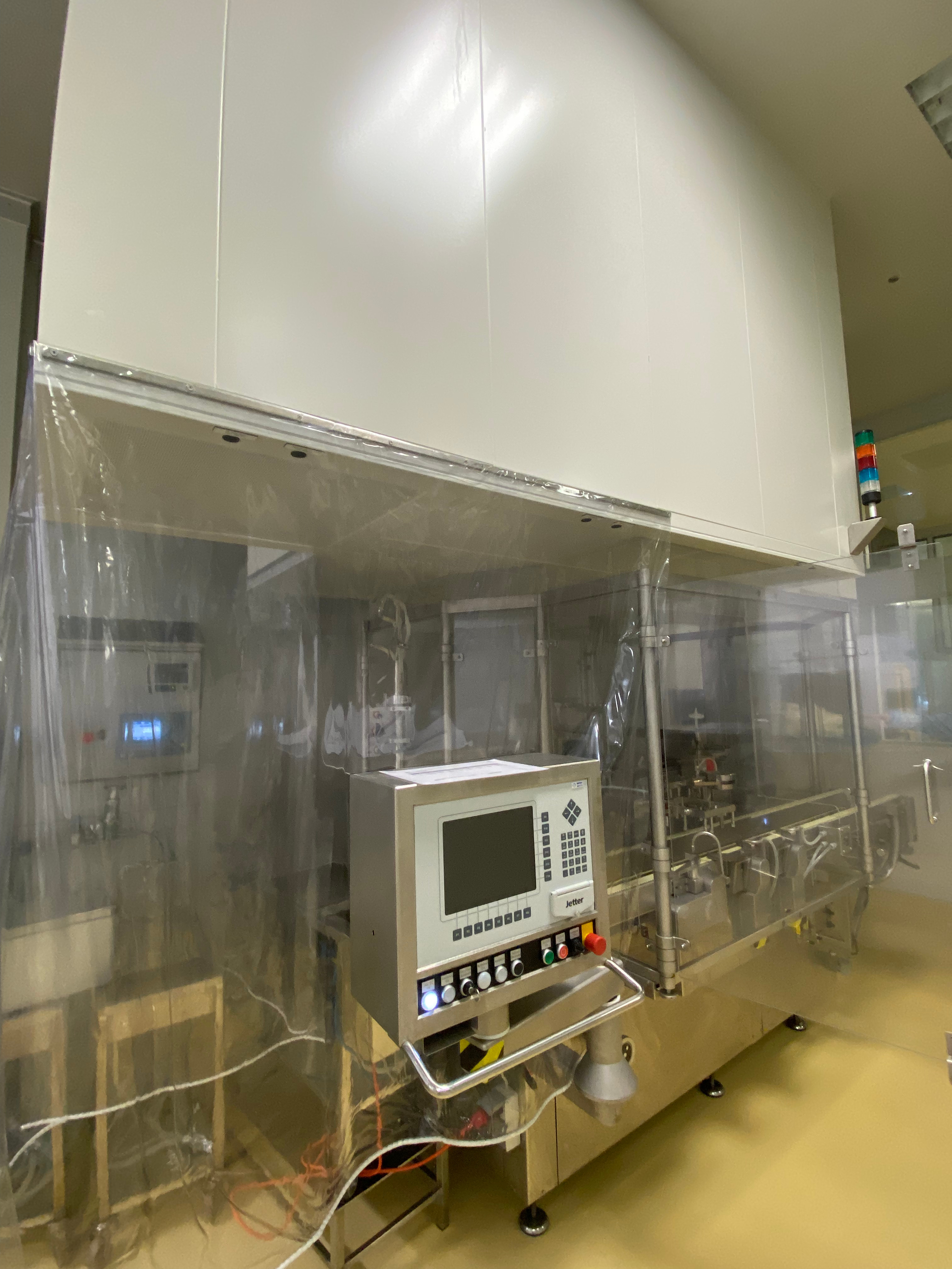 Used INOVA - Riempitrice Liquidi - VSVM 521 B