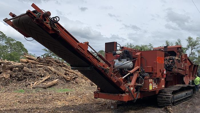 Used 2006 Morbark 6600TX/ on tracks