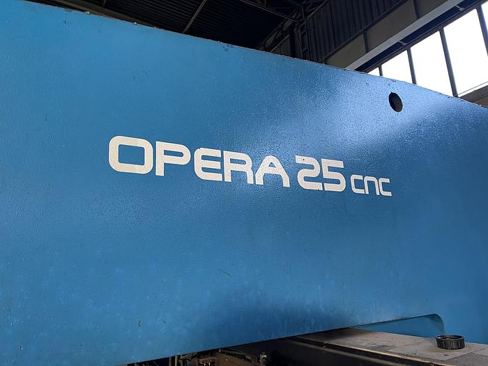 Usato Punzonatrice oleodinamica a cnc FIM OPERA 25 CNC