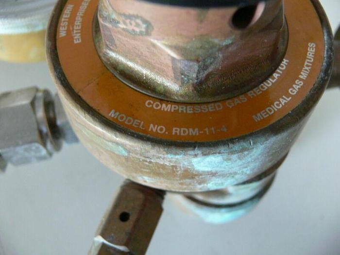 Used Oxygen Welding Gas Regulator, Western Enterprises ACCU-TROL RDM-11-4