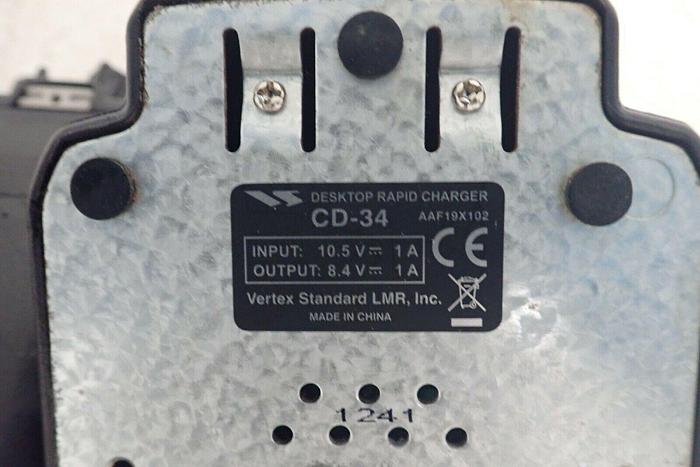 Used Vertex Standard VX-354-G7-5 UHF Two-Way Radio w/ Charger CD-34 & AC Adapter 788026126651