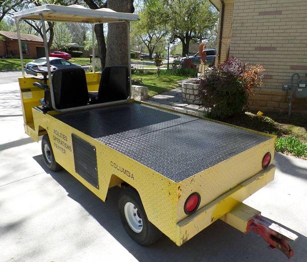 Used Columbia ParCar Payloader