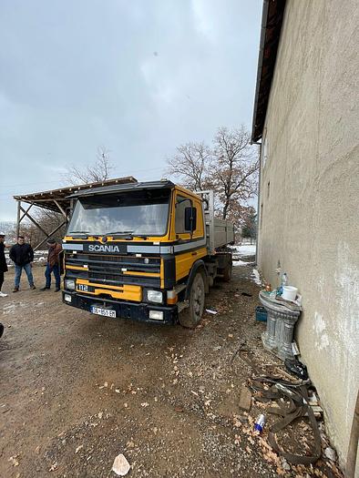 Gebruikt 1985 SCANIA 112 4x2 typer