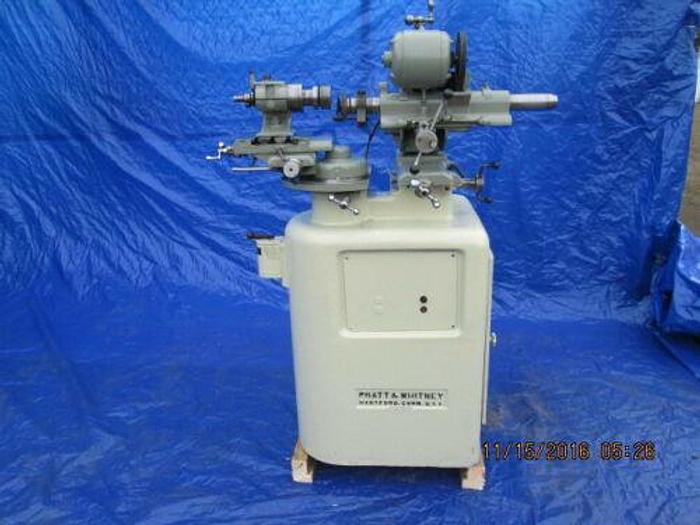 PRATT AND WHITNEY MODEL R-6 TOOL AND CUTTER AND RADIUS GRINDING MACHINE