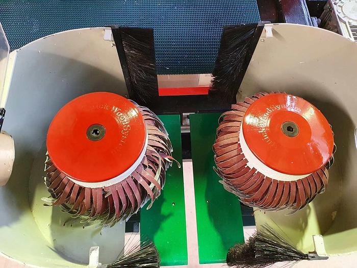 Used 1999 Quickwood Italy Calibrating / Brushing machines QuickWood System