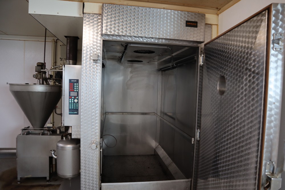 Used Spako smoke and cooking house