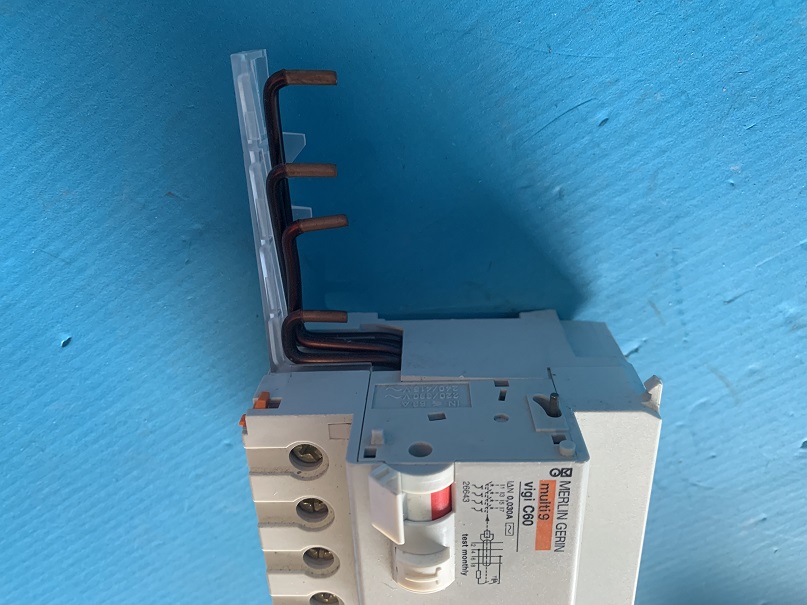 Used Merlin Gerin Multi 9 Circuit Breaker Vigi C60