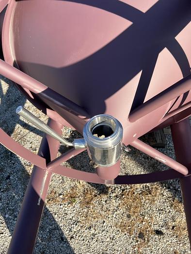 Used Tank, 1,200 Gallon, 304 S/st, Jkt, Wine Fermentation Tank #S744893