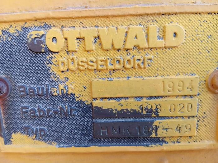 Used Gottwald Harbour Crane ModelHMK 260-69 40 tonne Capacity 1995