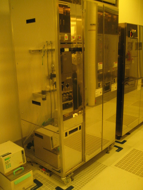 Used Suss Microtec ACS 800 Coater Developer