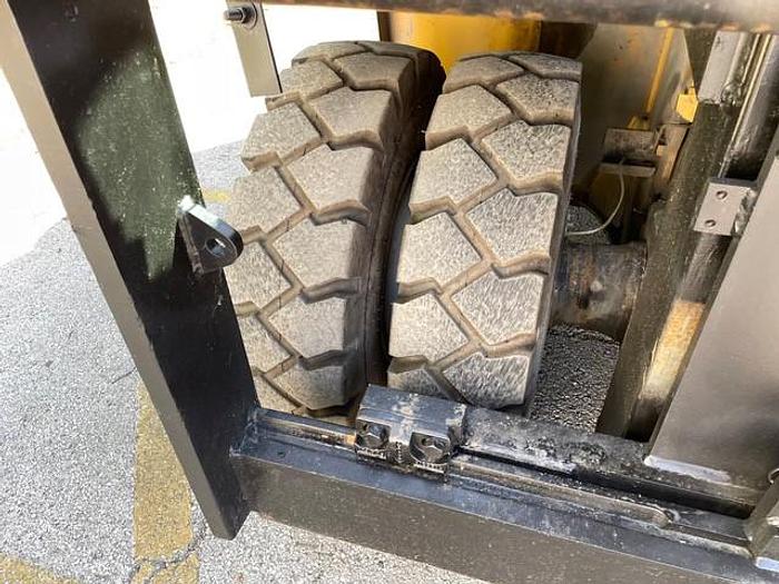 Used Forklift Truck, Caterpillar, DP70N (Used)