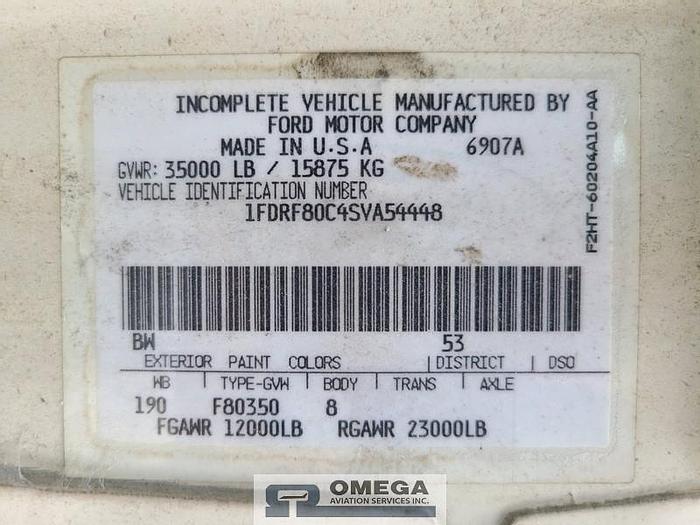 Used Simon 2110 Aircraft Deicer (2,100 gallon tank cap) on Ford F800 Chassis