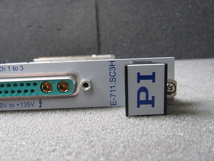 Used Physik Instrumente E-711
