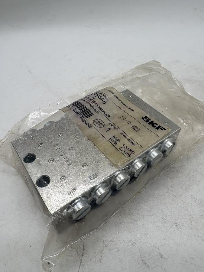 a0d29bf43caf576603ce4761a42d192d.jpg