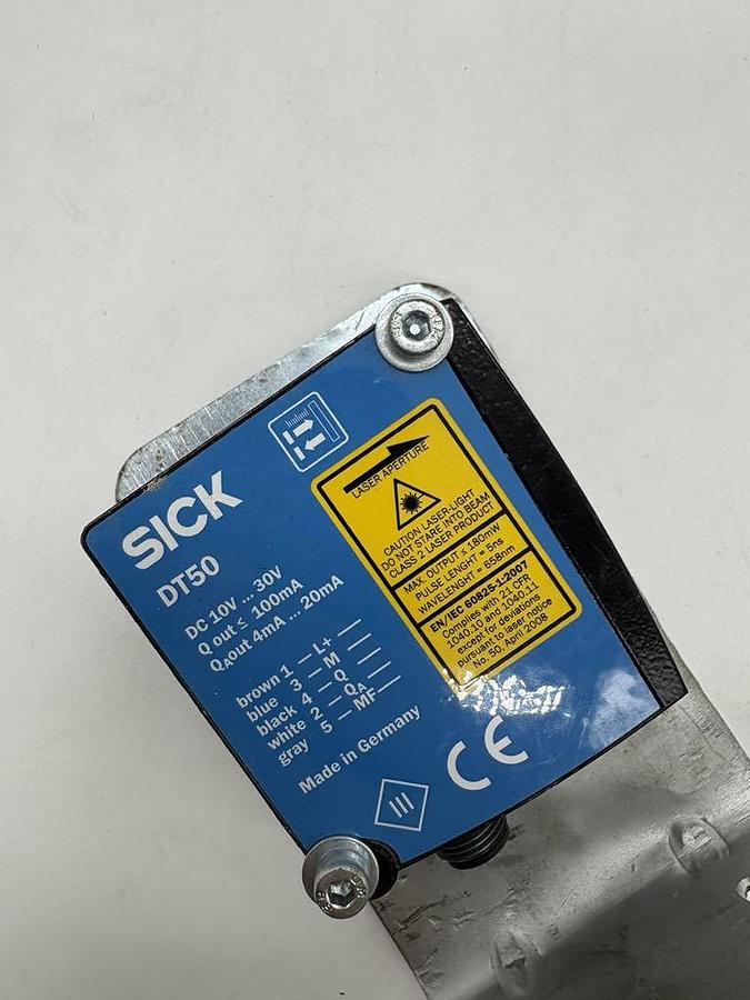 dcf921290ac4d9150e2c3bfc283ee85a.jpg