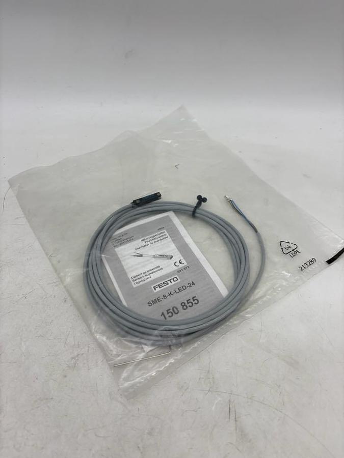 10d2ff983be684cf30330579f16da932.jpg