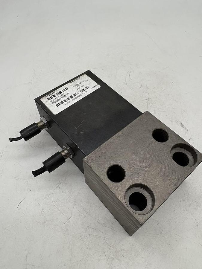 8dd2767ddc1f4b3de65bda901b2c10cf.jpg