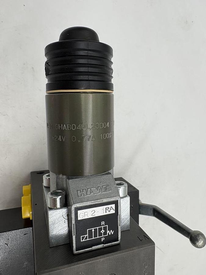 de49a183fbe980eee3d4ceb3b870f1bf.jpg