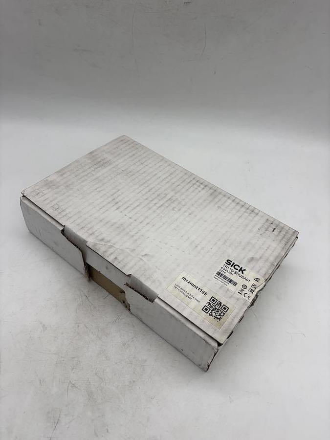 1214d9e8ab79e1ad1ce7af779b6a7156.jpg