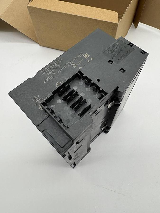 ece657e652a49a1e47f68cbf0bc041fc.jpg