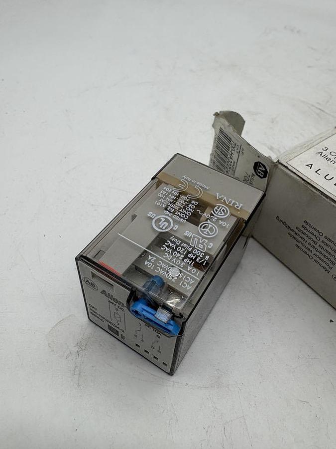 d415060e26fcccef419ff9c7a1c4ac96.jpg
