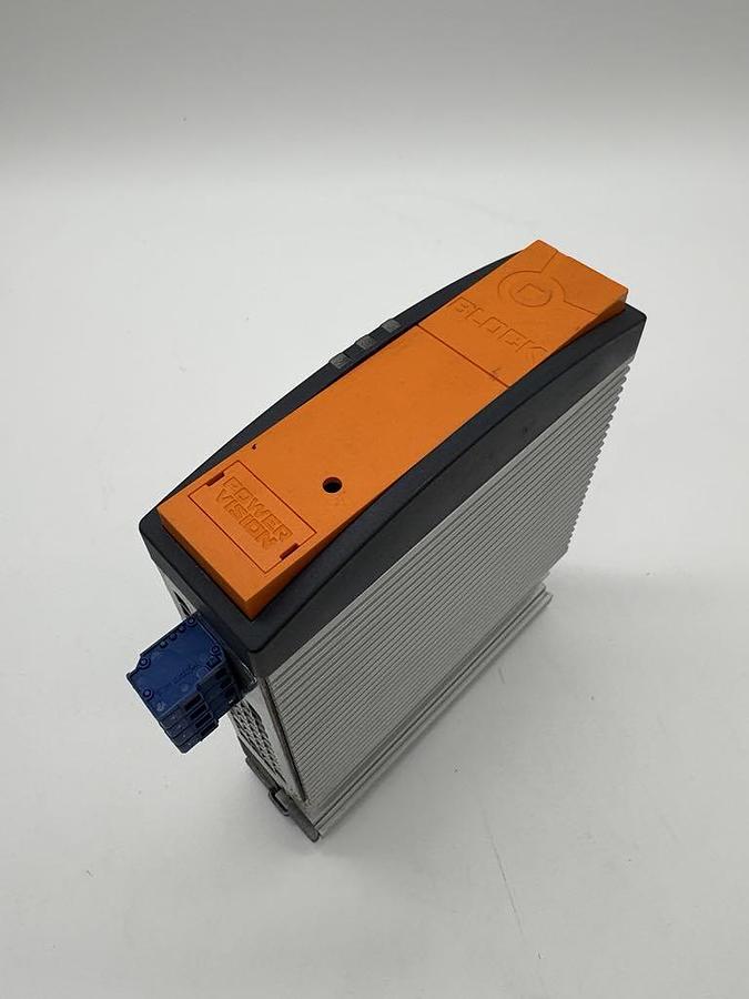 8cf749ceac3fadcd9efd9cde4603c403.jpg