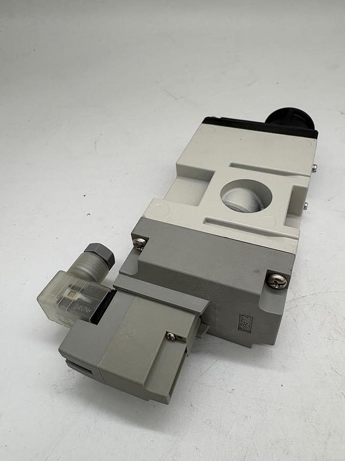 7ecf9e8179d95ff272c9bcf119adae28.jpg