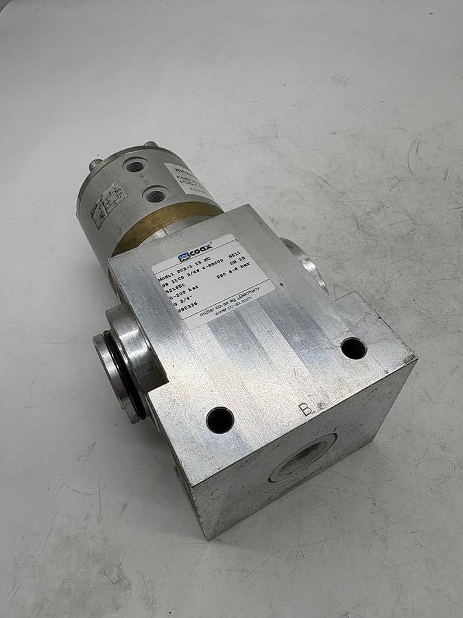 27725cdd508e88dbf0143a8171e19fc9.jpg