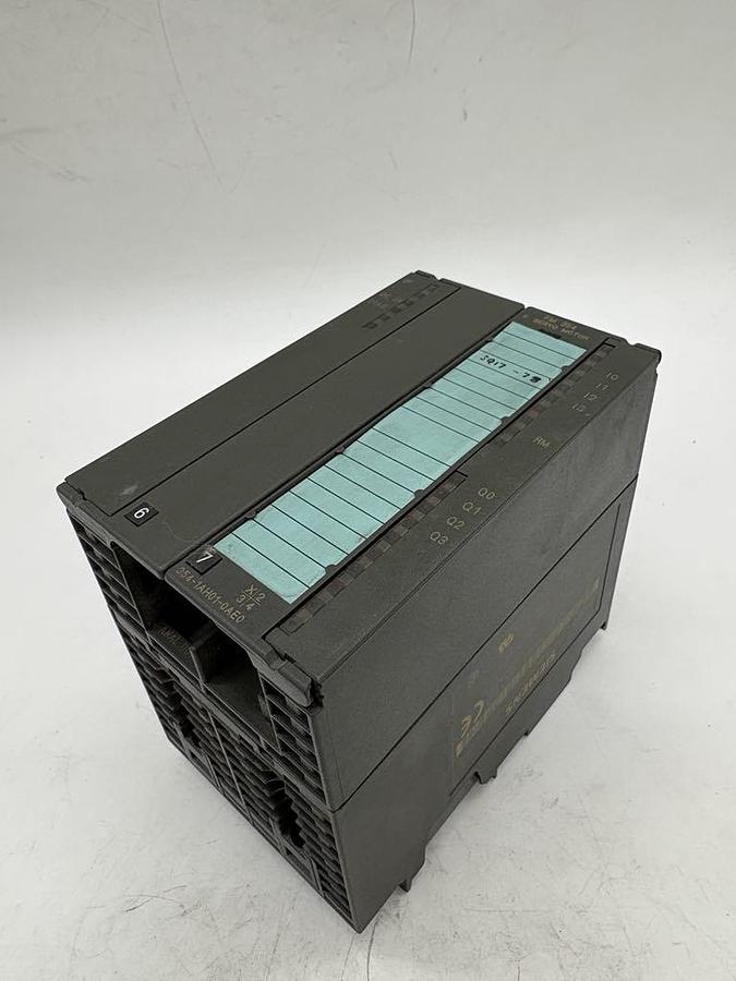 ba23d30b5f6426f4b189cb1324938619.jpg