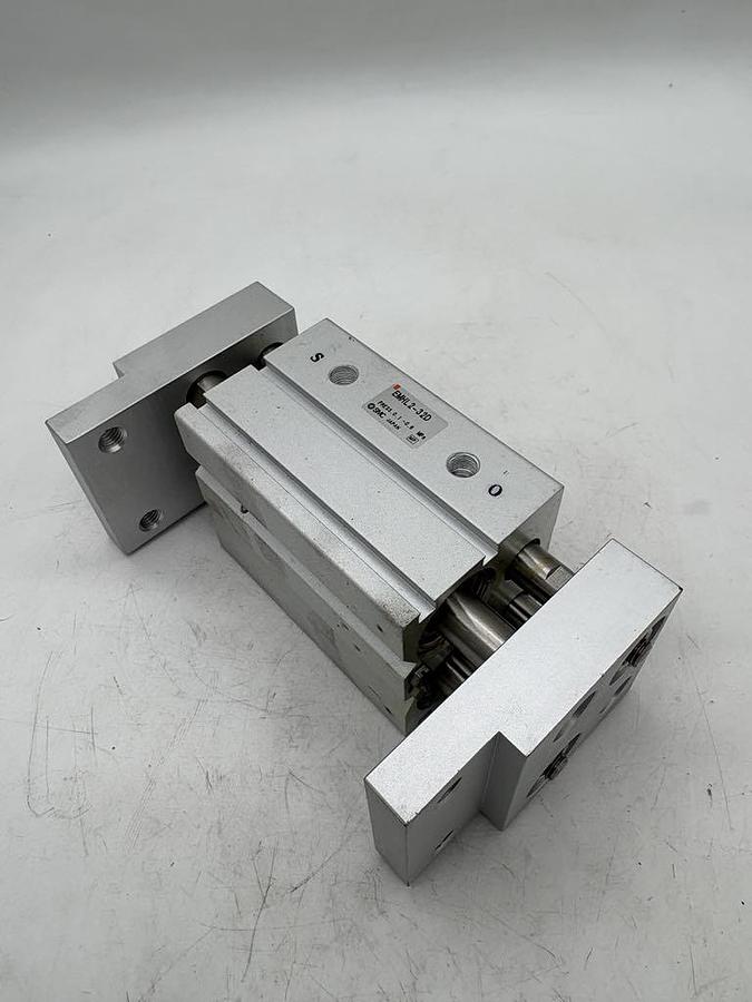 5c5a8ae8ab25854229b4e47d639c2165.jpg