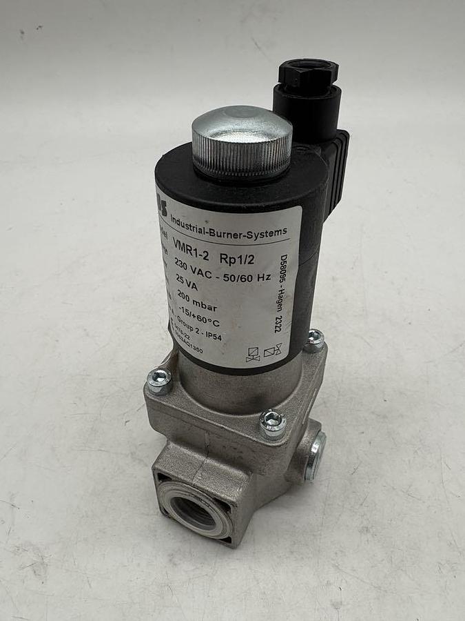 694dbd8a2115fe09e7093898f42203d4.jpg