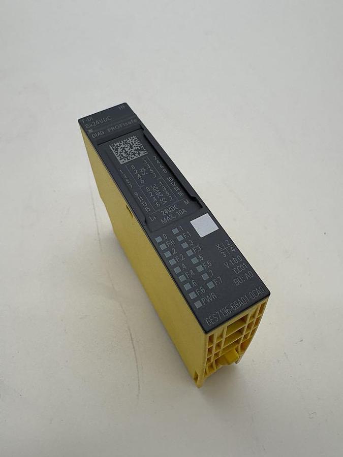 1ef6e4cda36c1bf06978b2e83df16f65.jpg