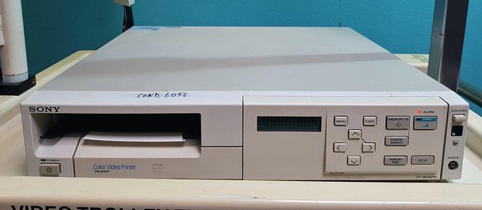 Gebraucht Olympus Video Trolley TV-2 mit Sony Farb-Video-Drucker und Sony Monitor