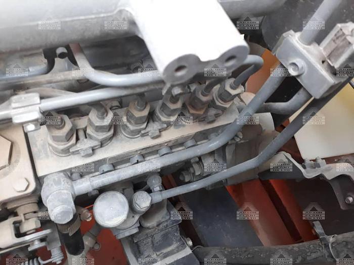 2020 HITACHI ZAXIS 220 LC