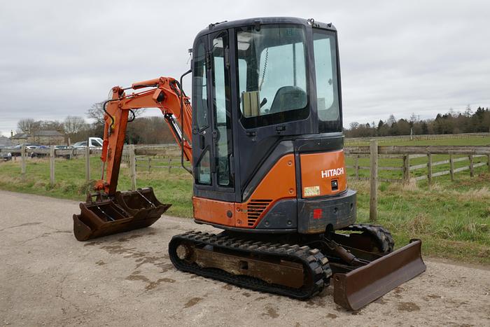 Used 2009 HITACHI ZAXIS 22U