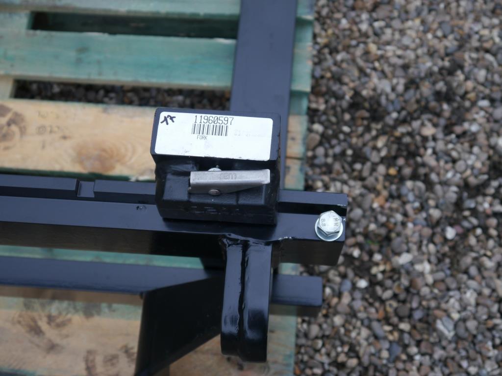 Used New Pallet Forks