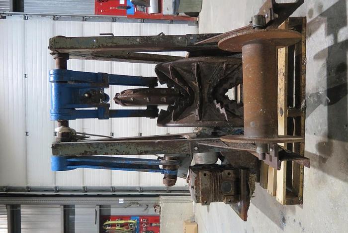 Used BLACK CLAWSON RAGGER 26" DIAMETER WHEEL