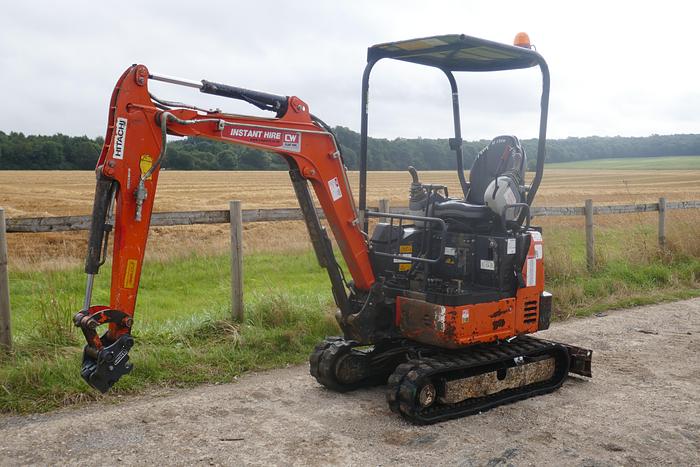 Used 2017 HITACHI ZX19U