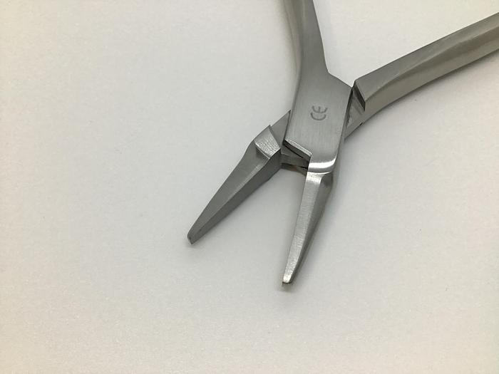 Pliers Dental Orthodontic Marburg Smooth Jaw 160mm