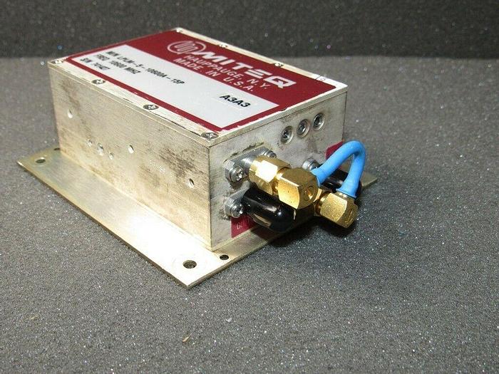 Used MITEQ LPLM-5-10600A-15P FREQ 10600MHZ