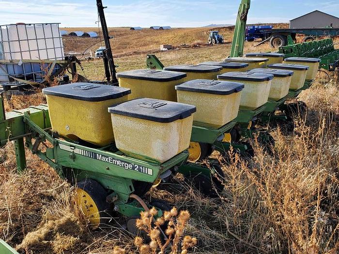 Used 6R30 John Deere 7100 Planter