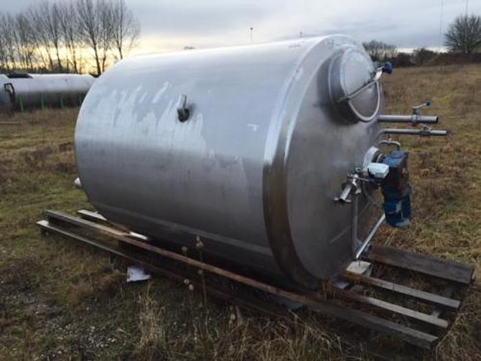Used 4000 liter stainless process tanks