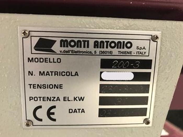 Used 2010 Monti Antonio 200-3/Vacuum